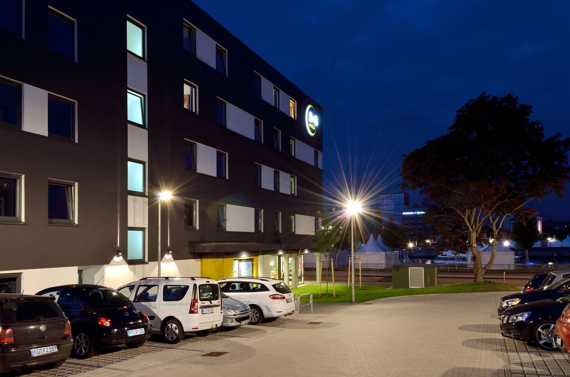 B&B Hotel Kiel-City Exterior photo